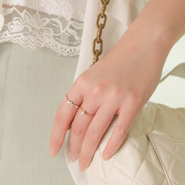 Scatter diamond ring